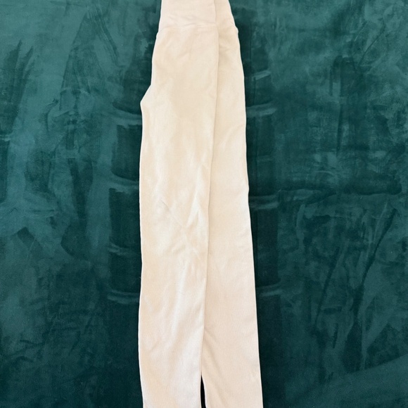 SPIRATUAL GANGSTER yoga pants - Picture 2 of 2